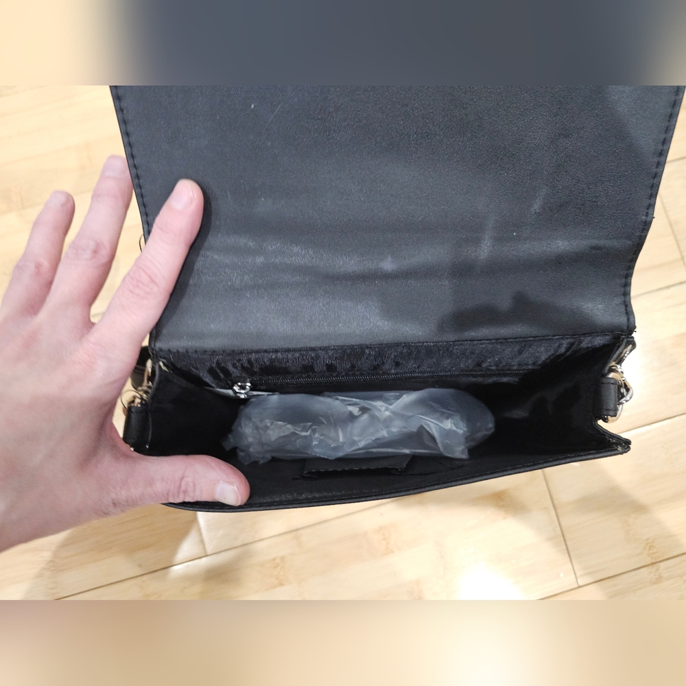 Hot Topic Goth Witchcraft Spells & Potions Book Black Crossbody Bag Purse NWT - Picture 5 of 9